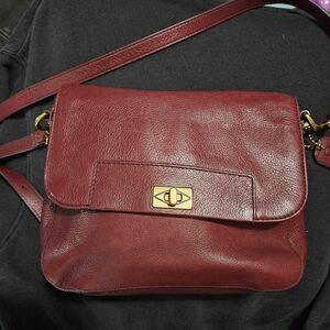 Fossil Burgundy Leather Crossbody with Gold Turn-Lock